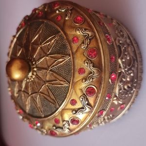 Herco Gift Professional Jewelry Trinket.